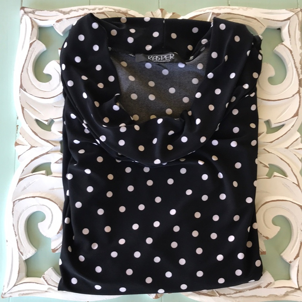 Kasper Black/White Polka Dot Sleeveless Top